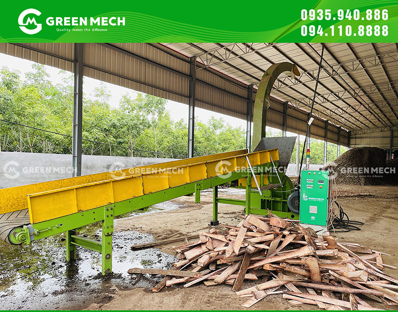 The machine can chop a variety of wood types trunks, branches, boards