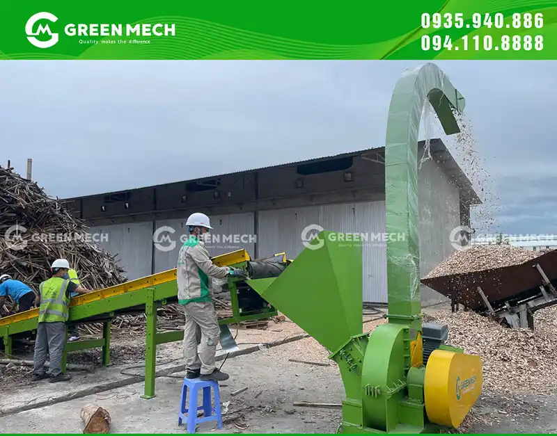 Wood Chipper Feeding System